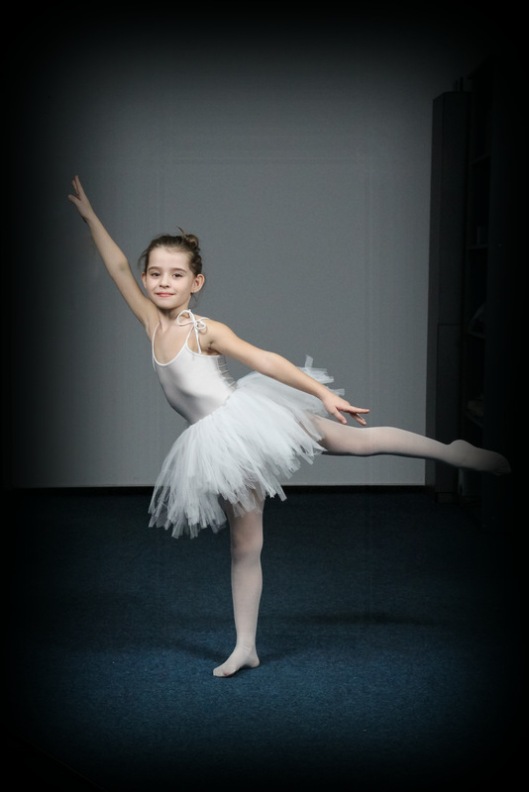 Denisa Sena Studio Balet